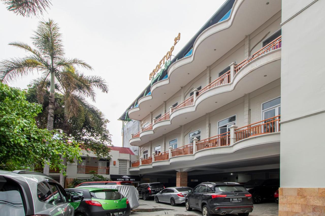 De 80'S Genteng Ijo Jakarta Exterior foto