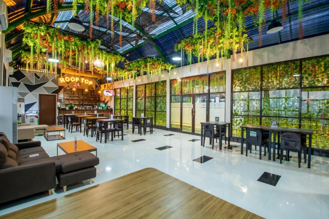De 80'S Genteng Ijo Jakarta Exterior foto